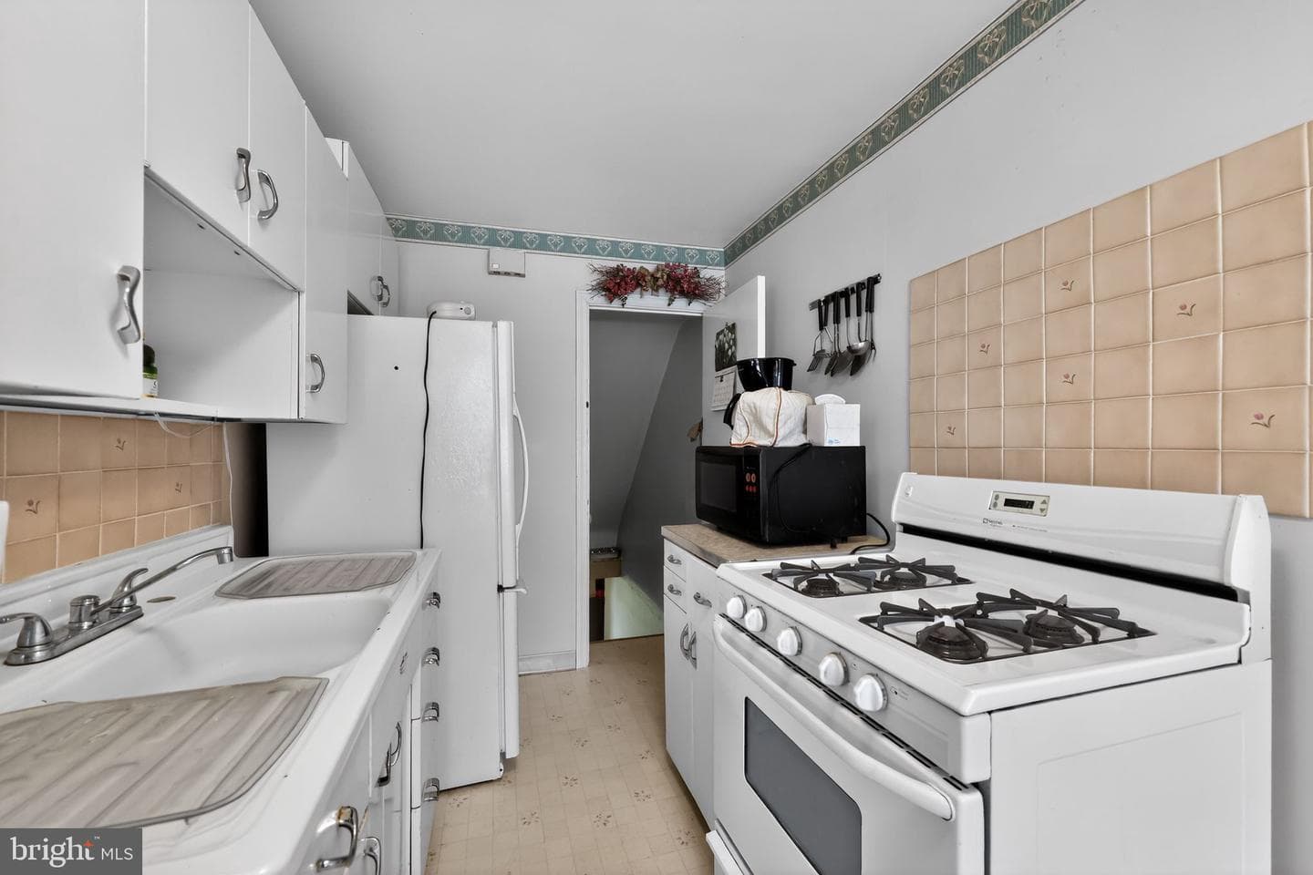 5909 Ella Street photo 11