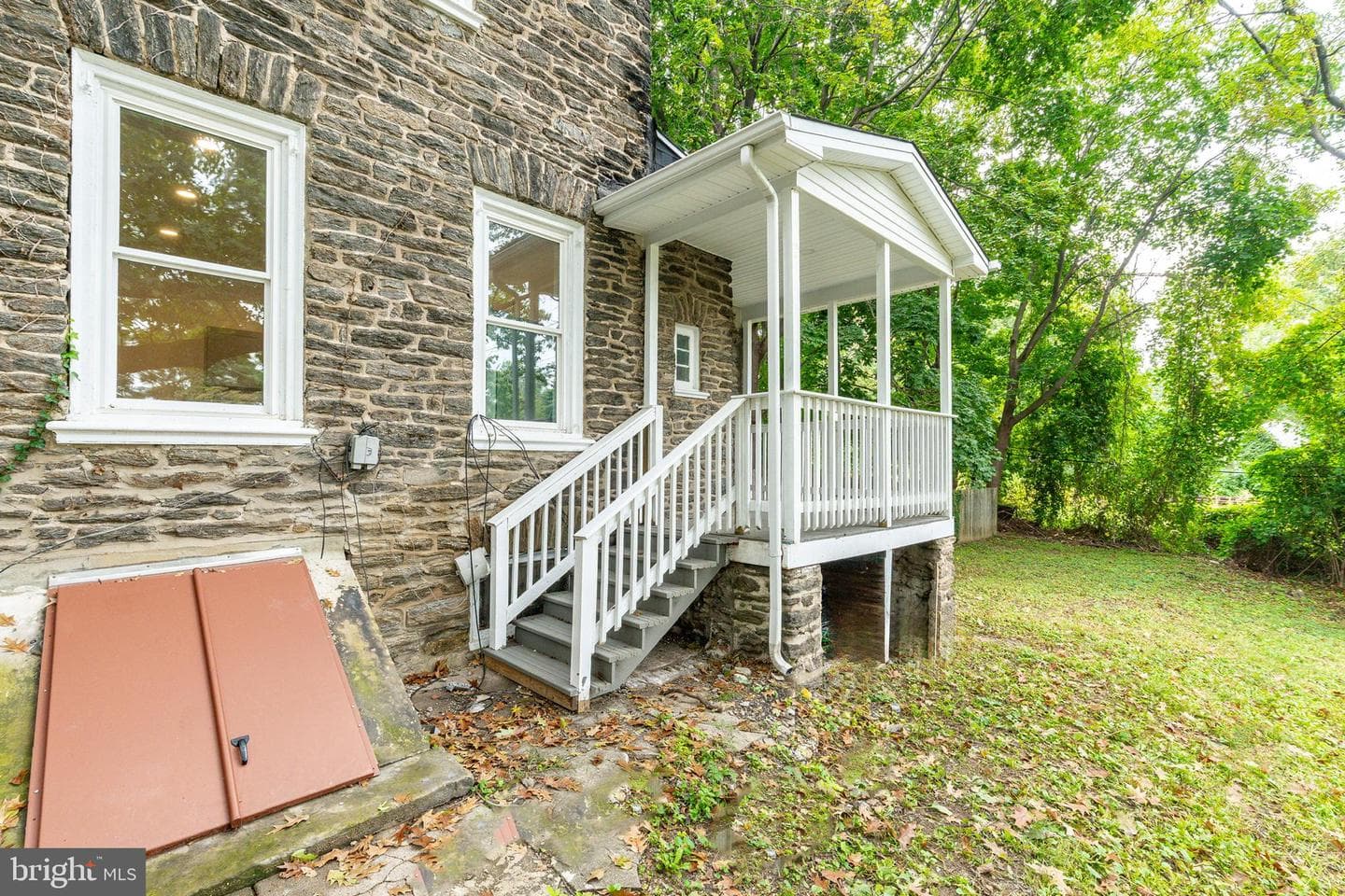 6623 Mccallum Street photo 6