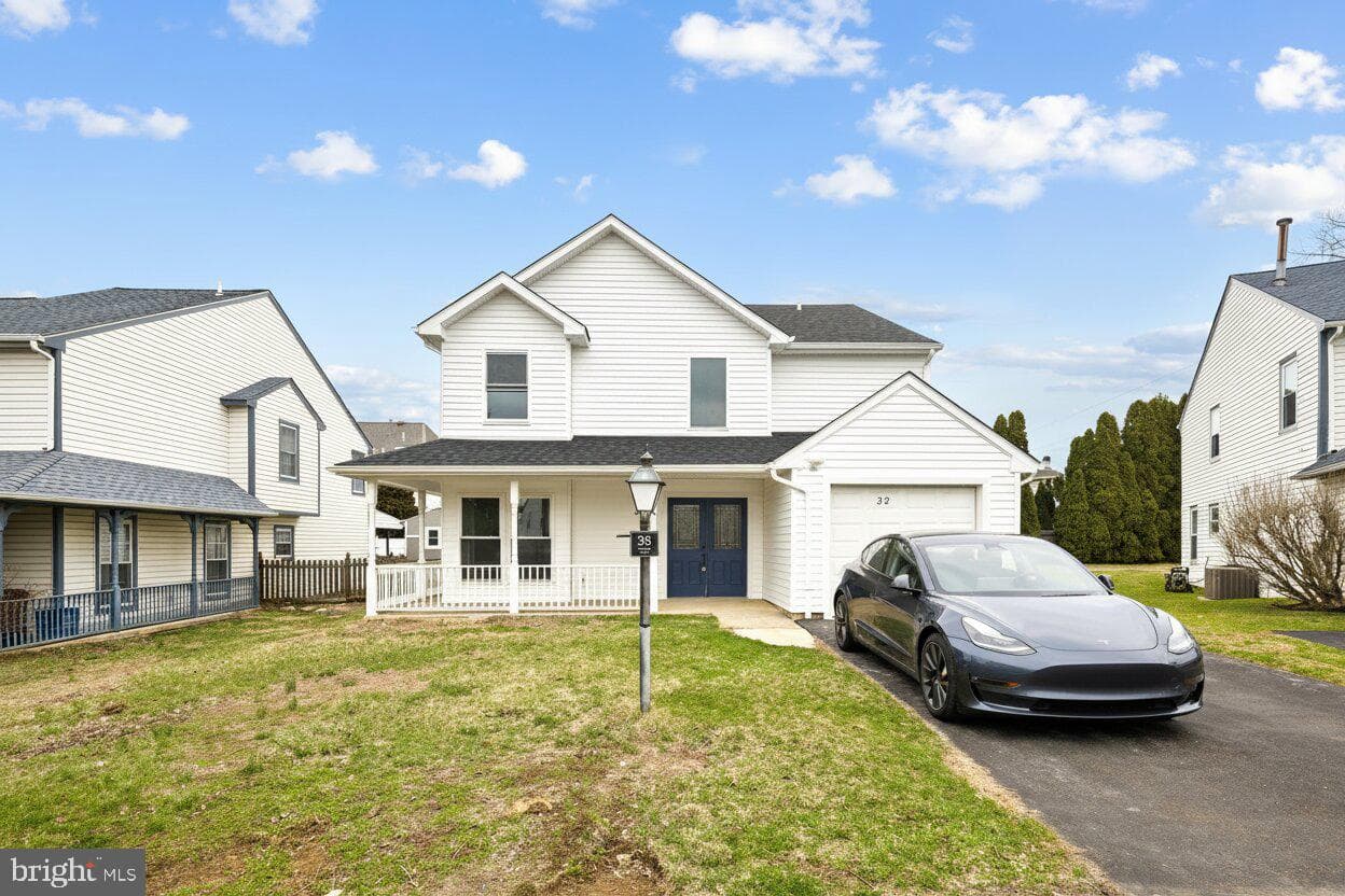 38 Magnolia Place photo 4