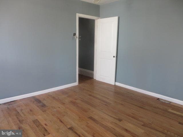 5006 N 19th Street photo 8