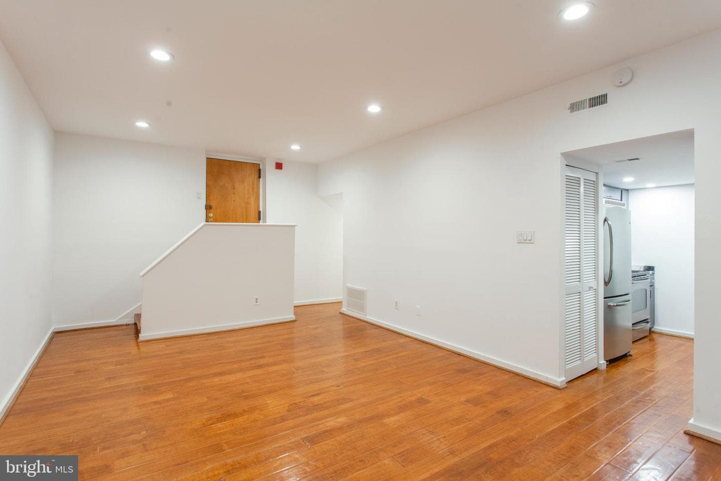 1035 Spruce Street #106 photo 18