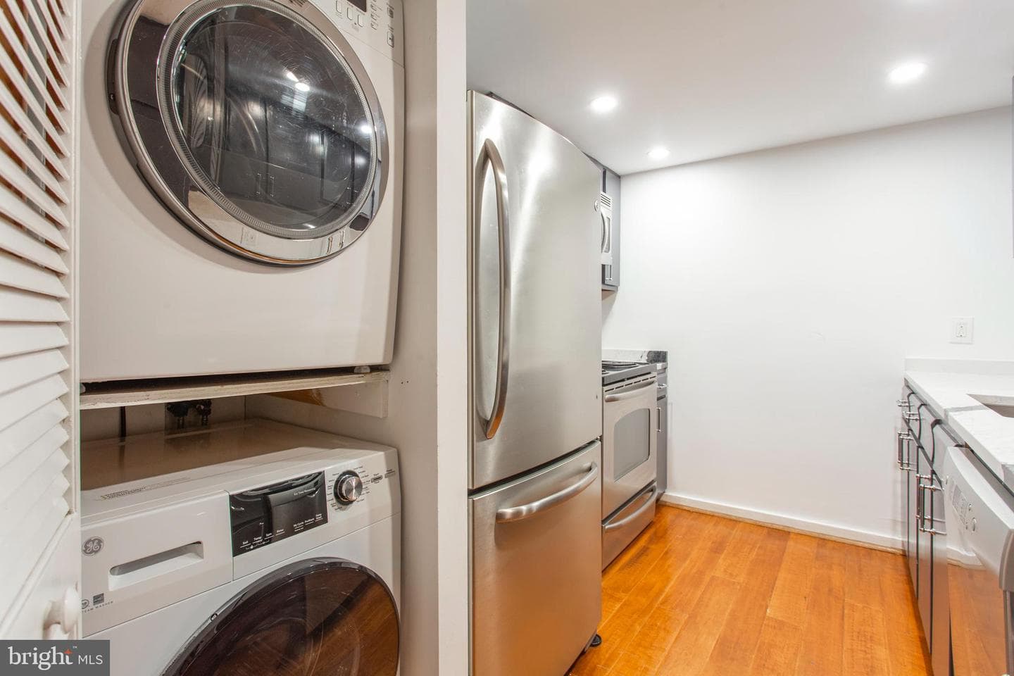 1035 Spruce Street #106 photo 22