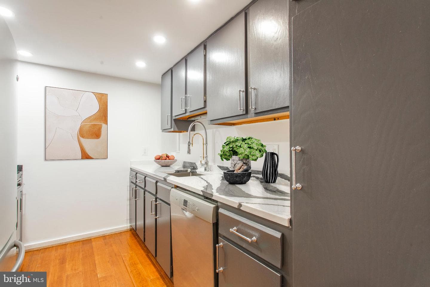 1035 Spruce Street #106 photo 23