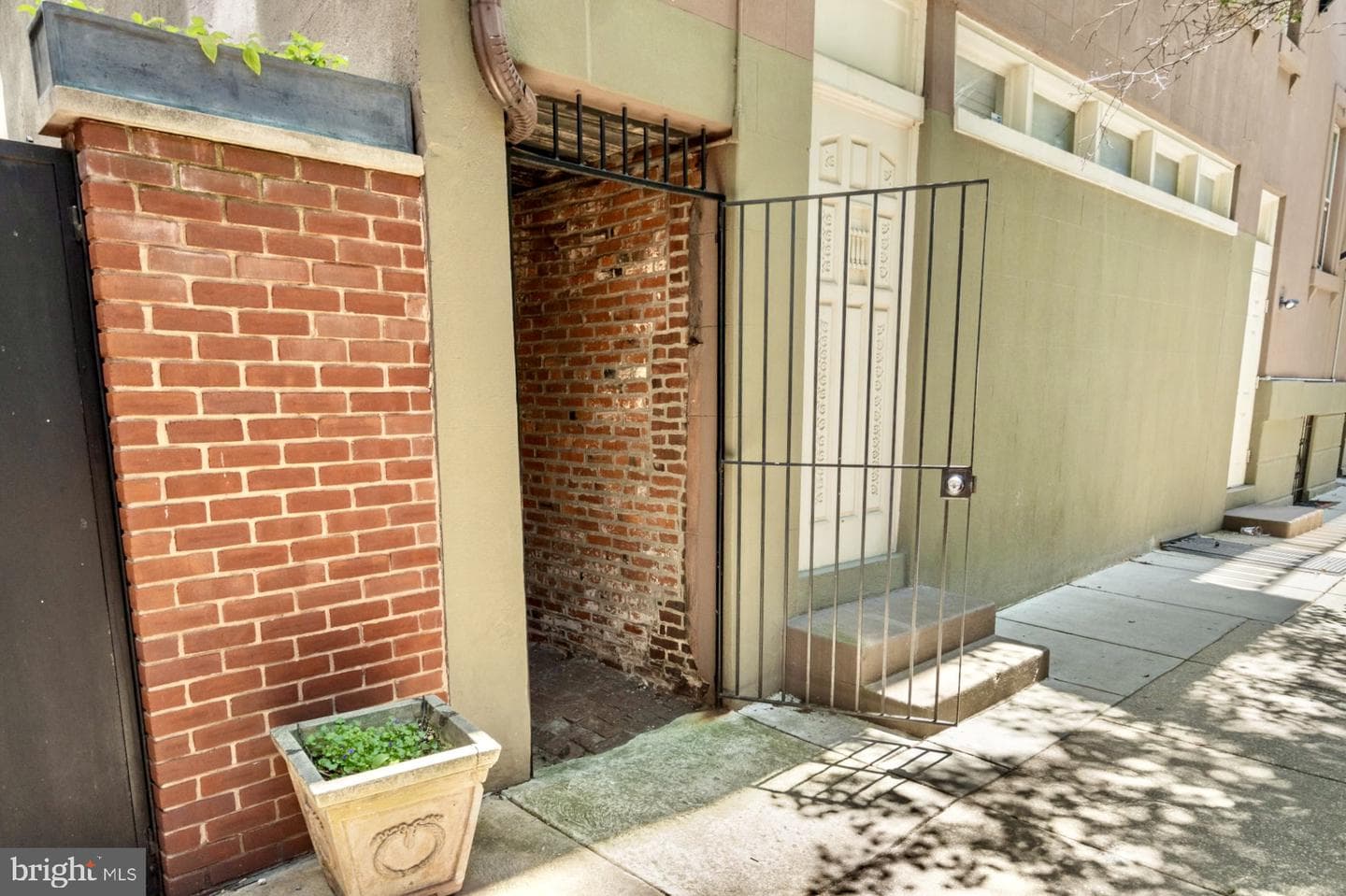 1035 Spruce Street #106 photo 36