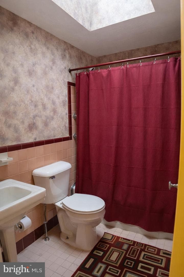 203 E Howell Street photo 6