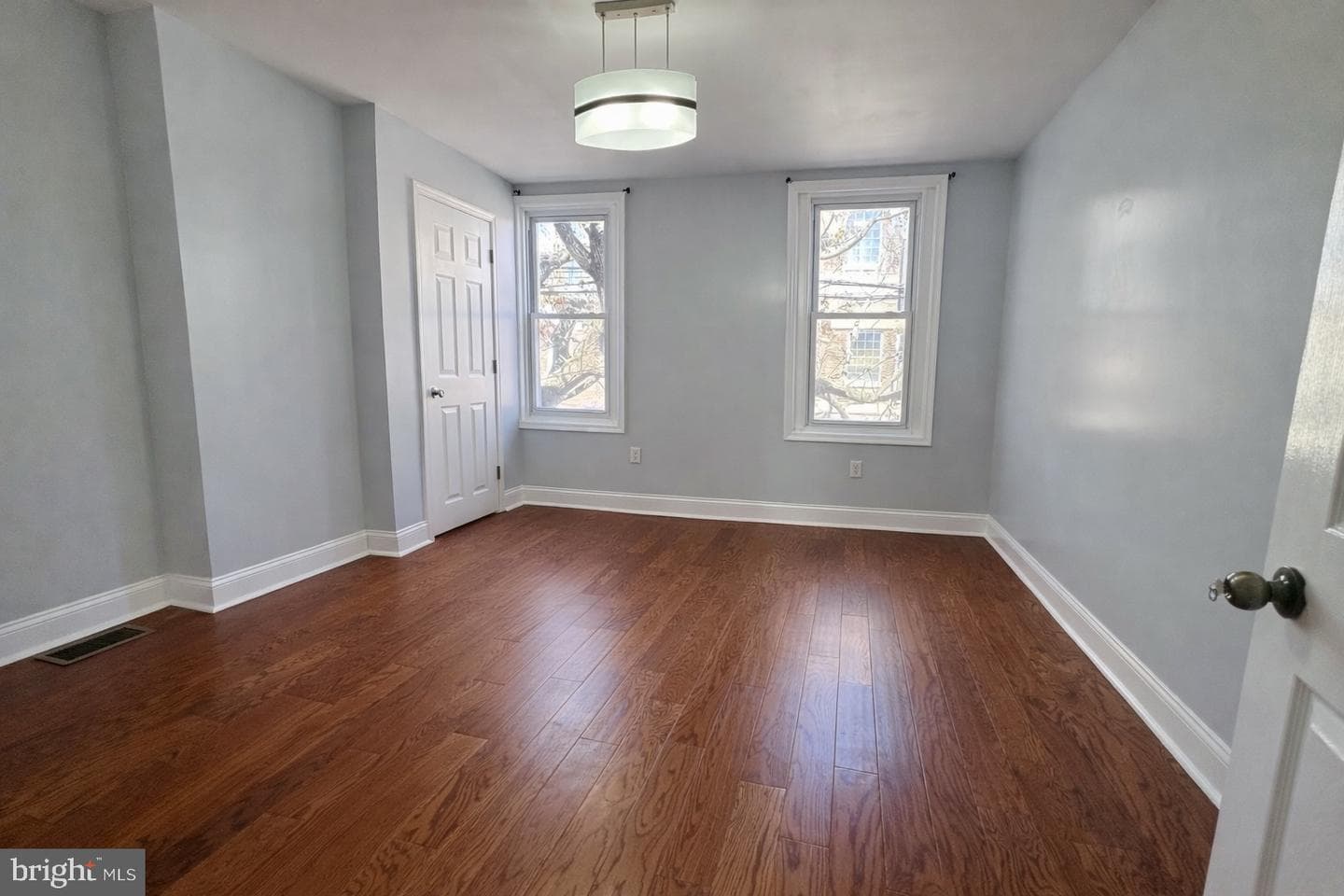 2606 Wharton Street photo 3