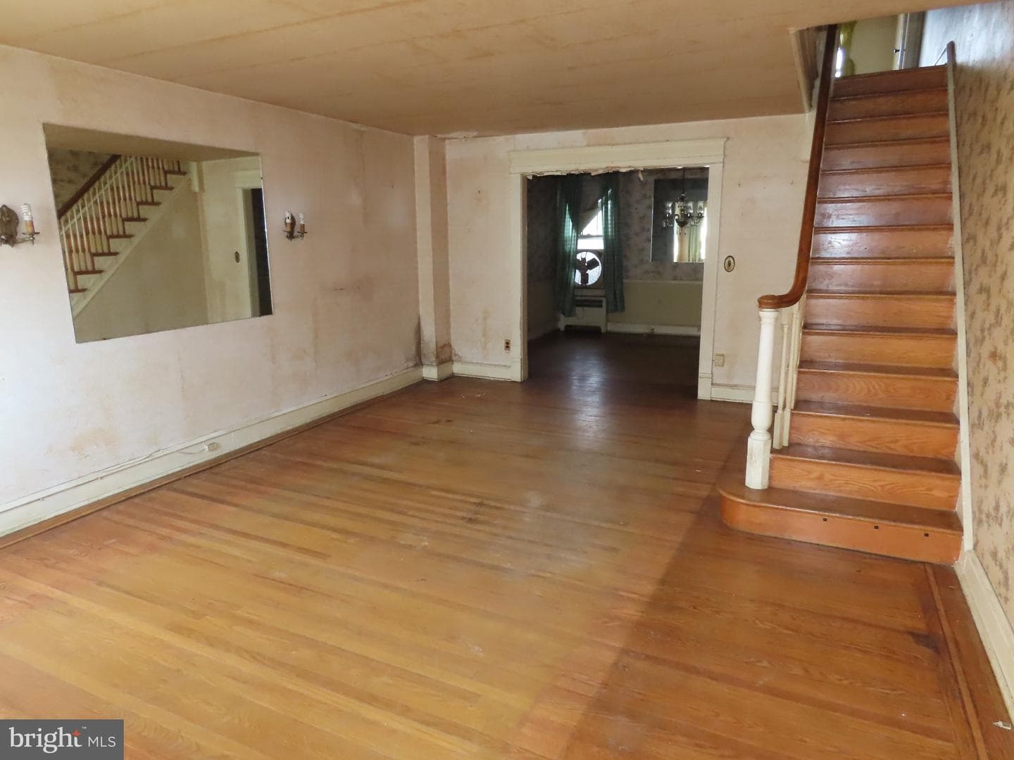 7237 Pittville Avenue photo 4