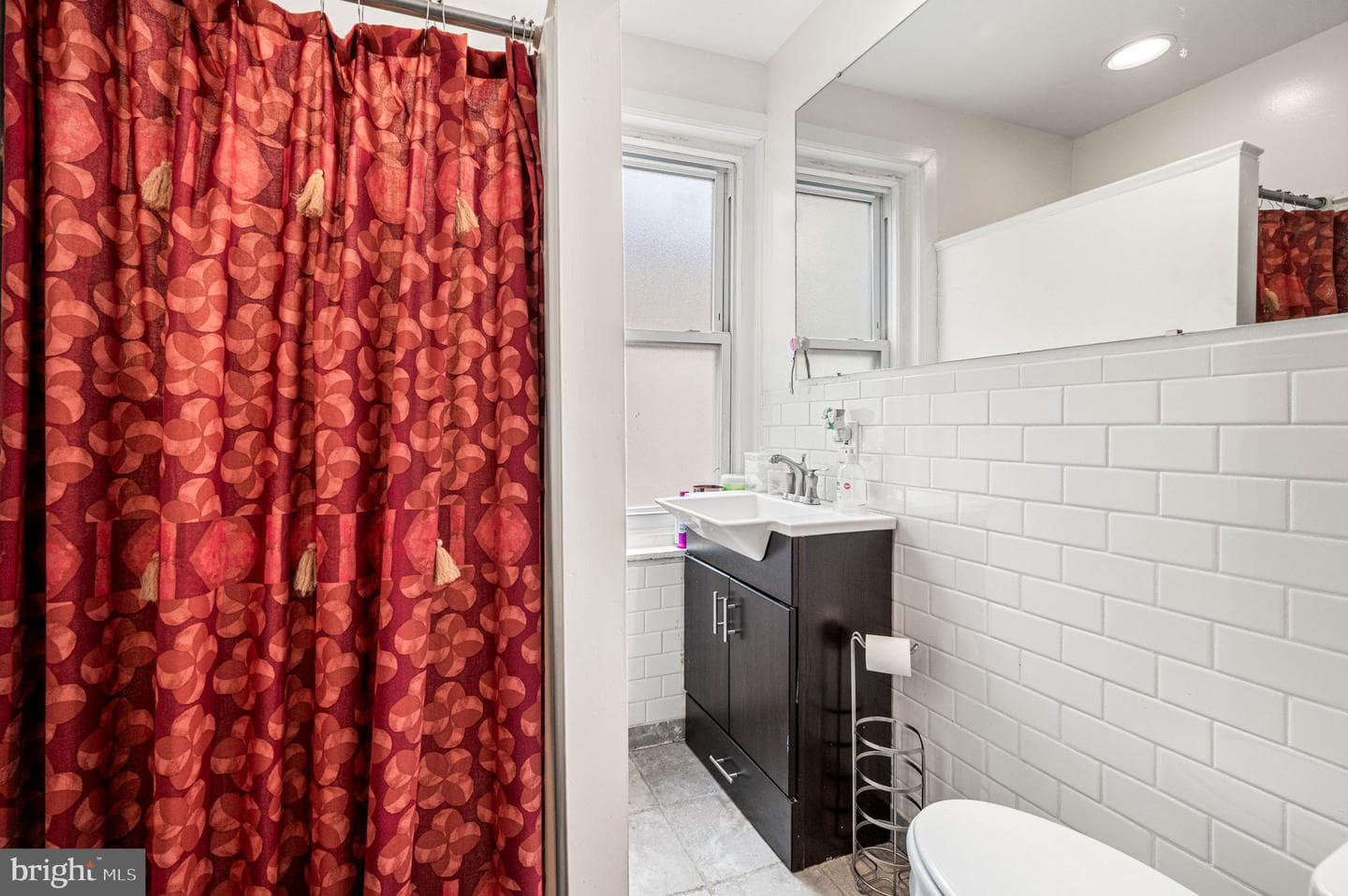 1627 W Thompson Street photo 13