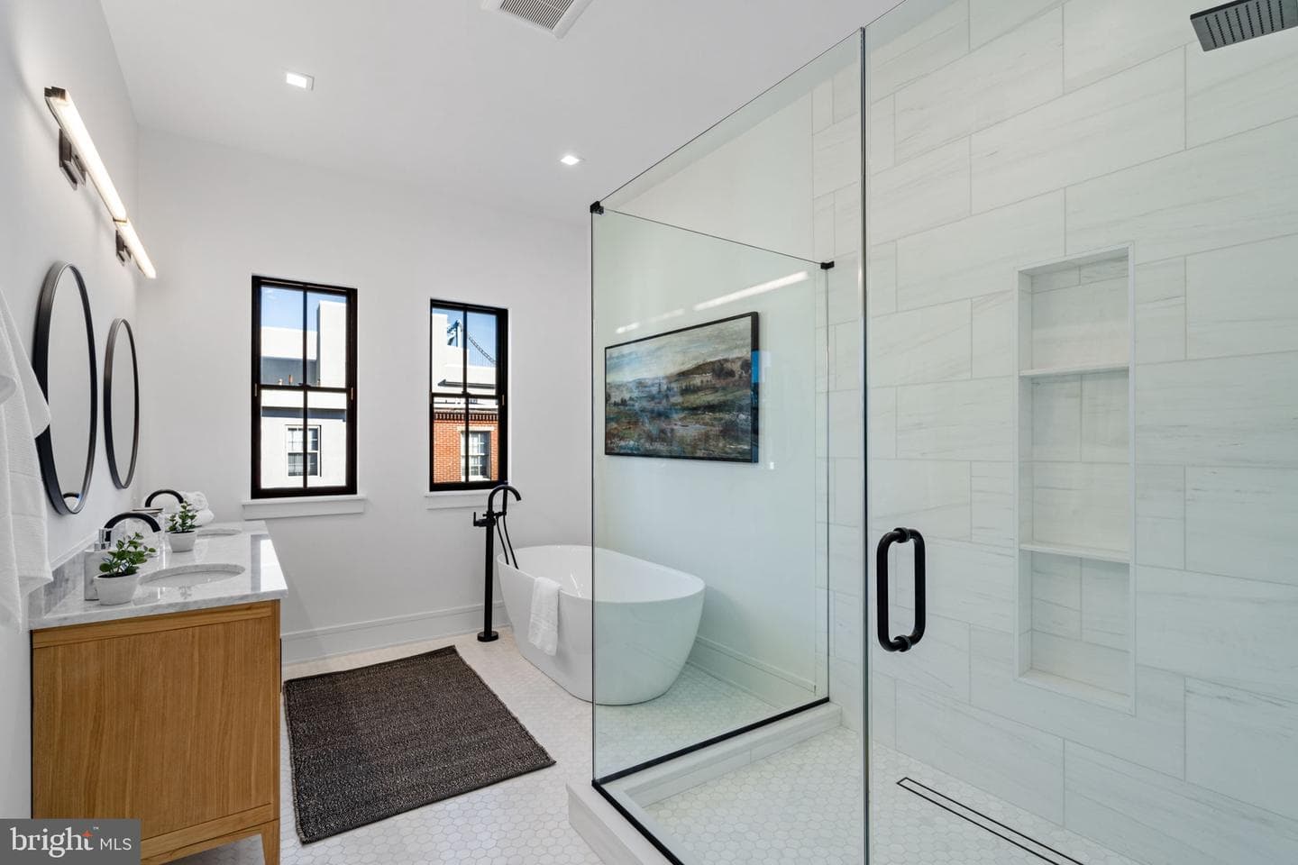 249 Philip Way photo 43