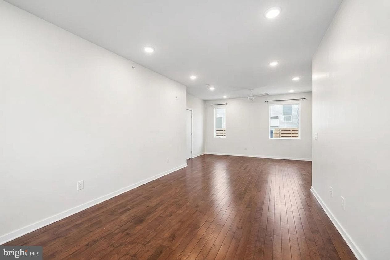 1640 N 5th Court #29a photo 8