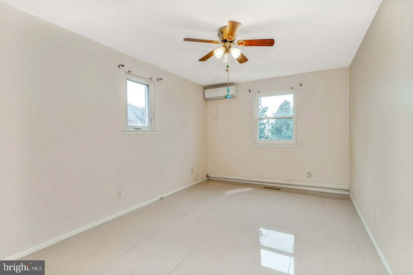 11247 Jeanes Place photo 18