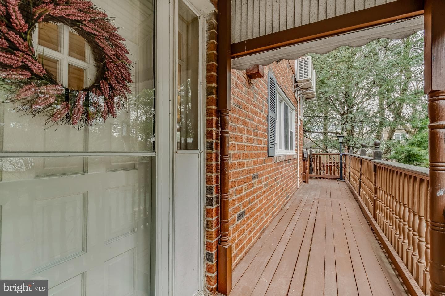 11247 Jeanes Place photo 3