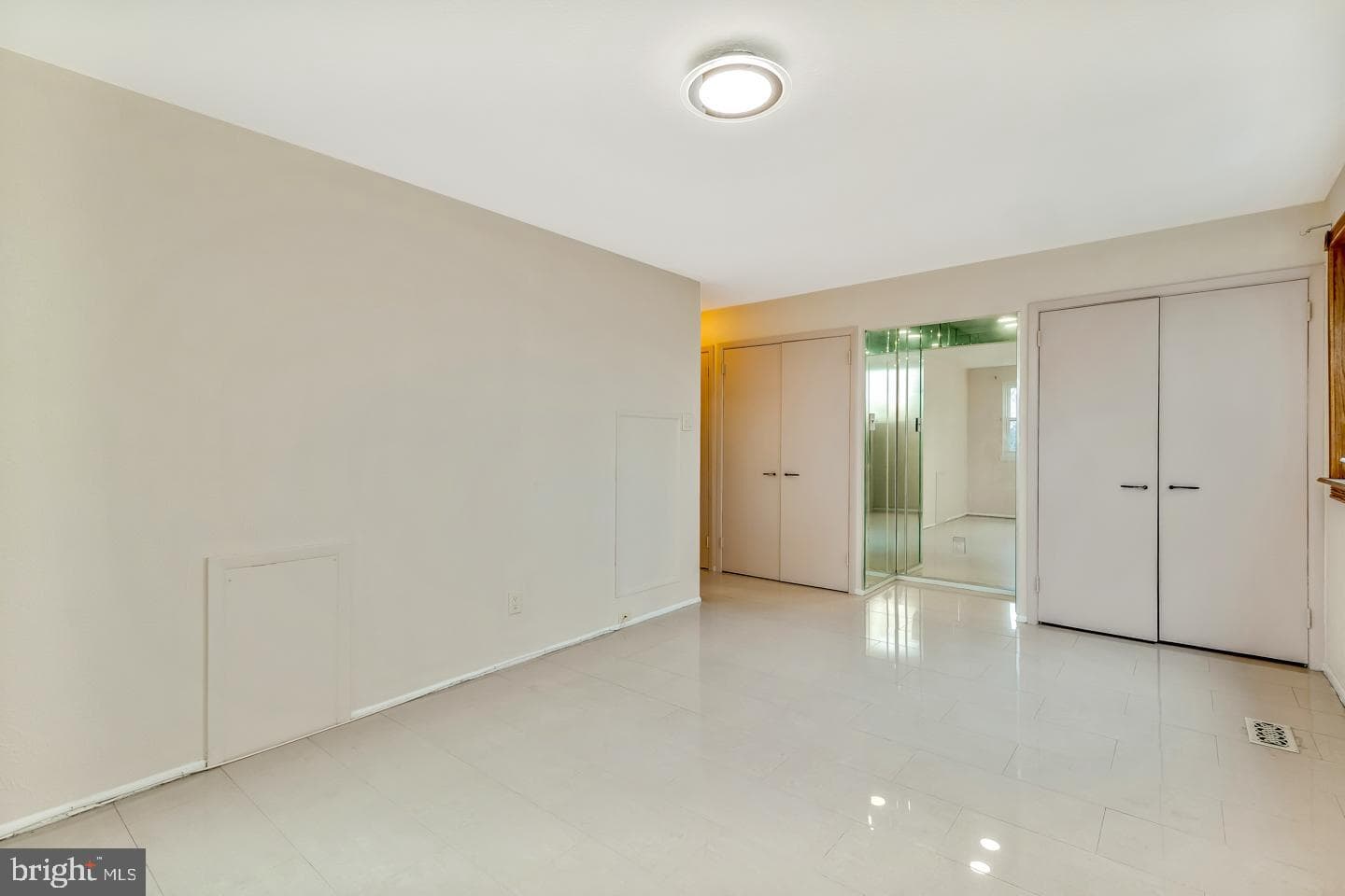 11247 Jeanes Place photo 8