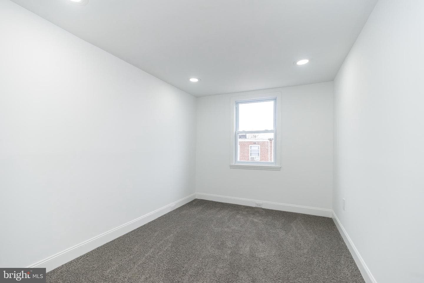1371 Westbury Drive photo 14