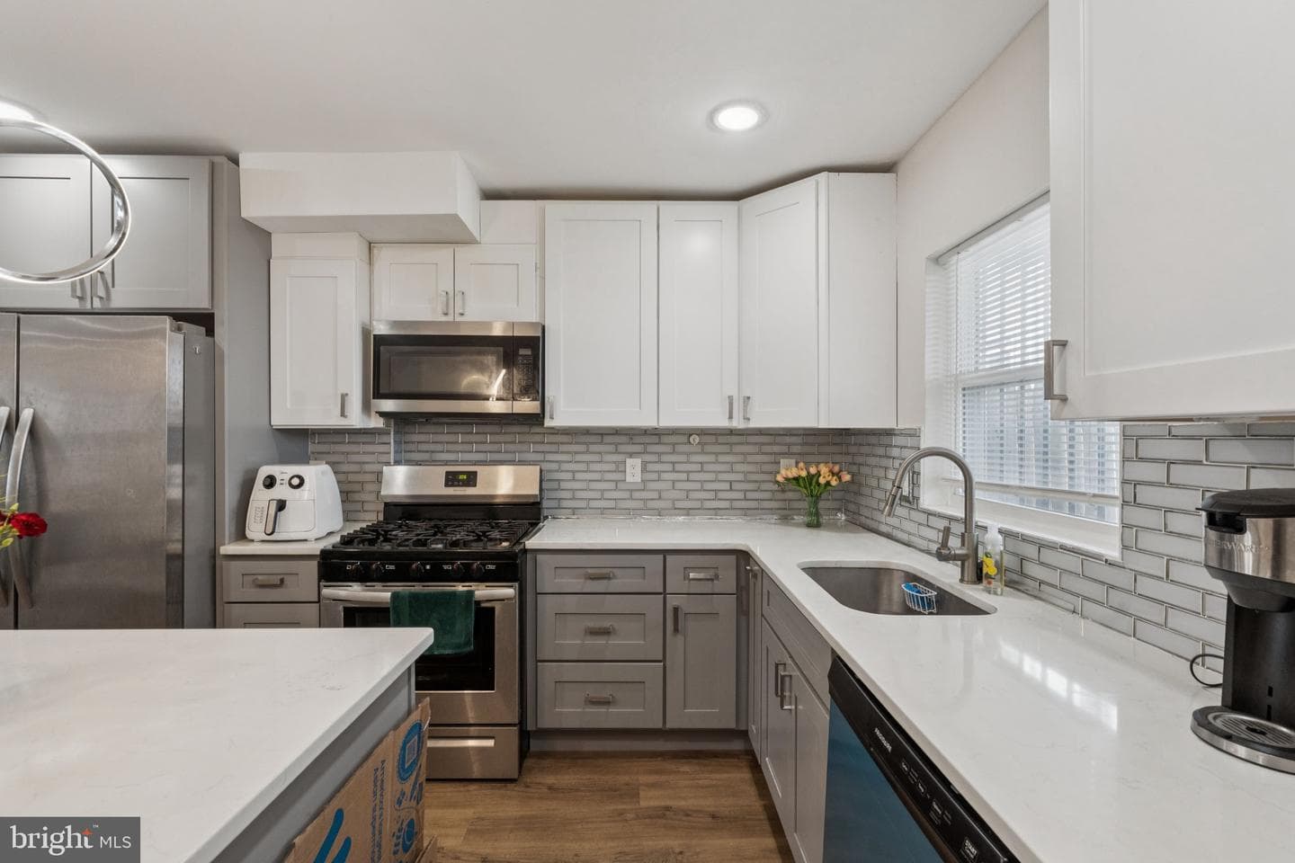 703 Winton Street photo 8