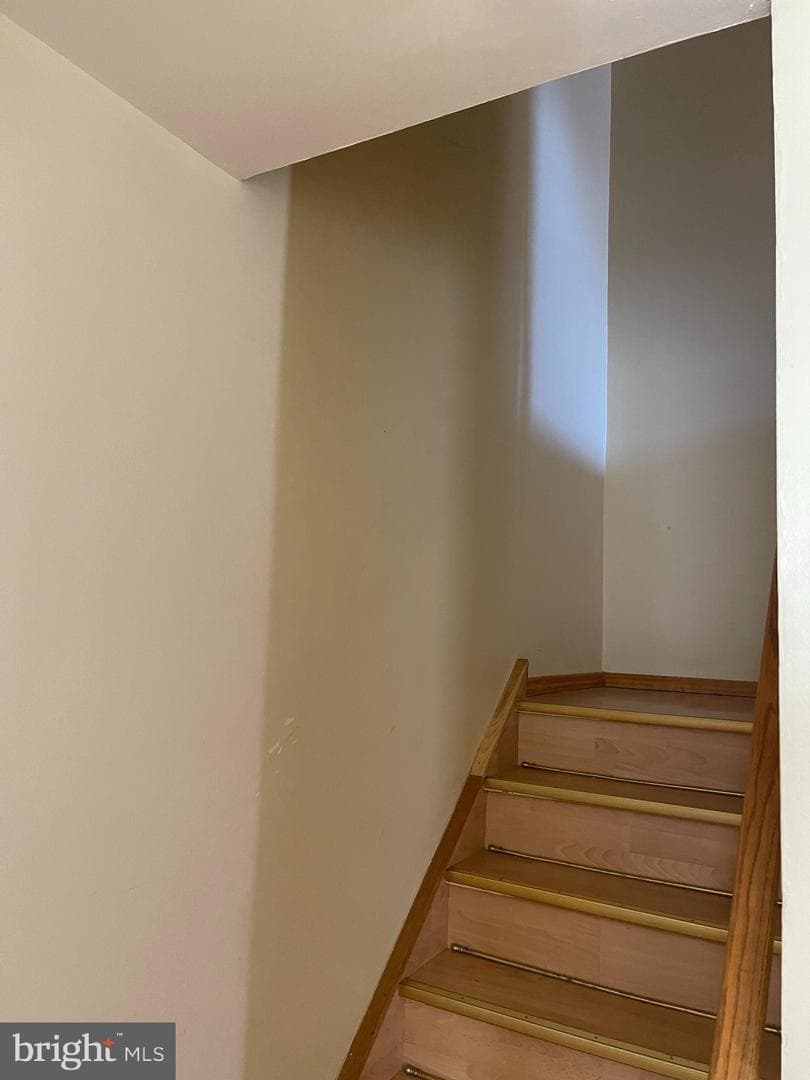 1545 Stoney Lane #a photo 4