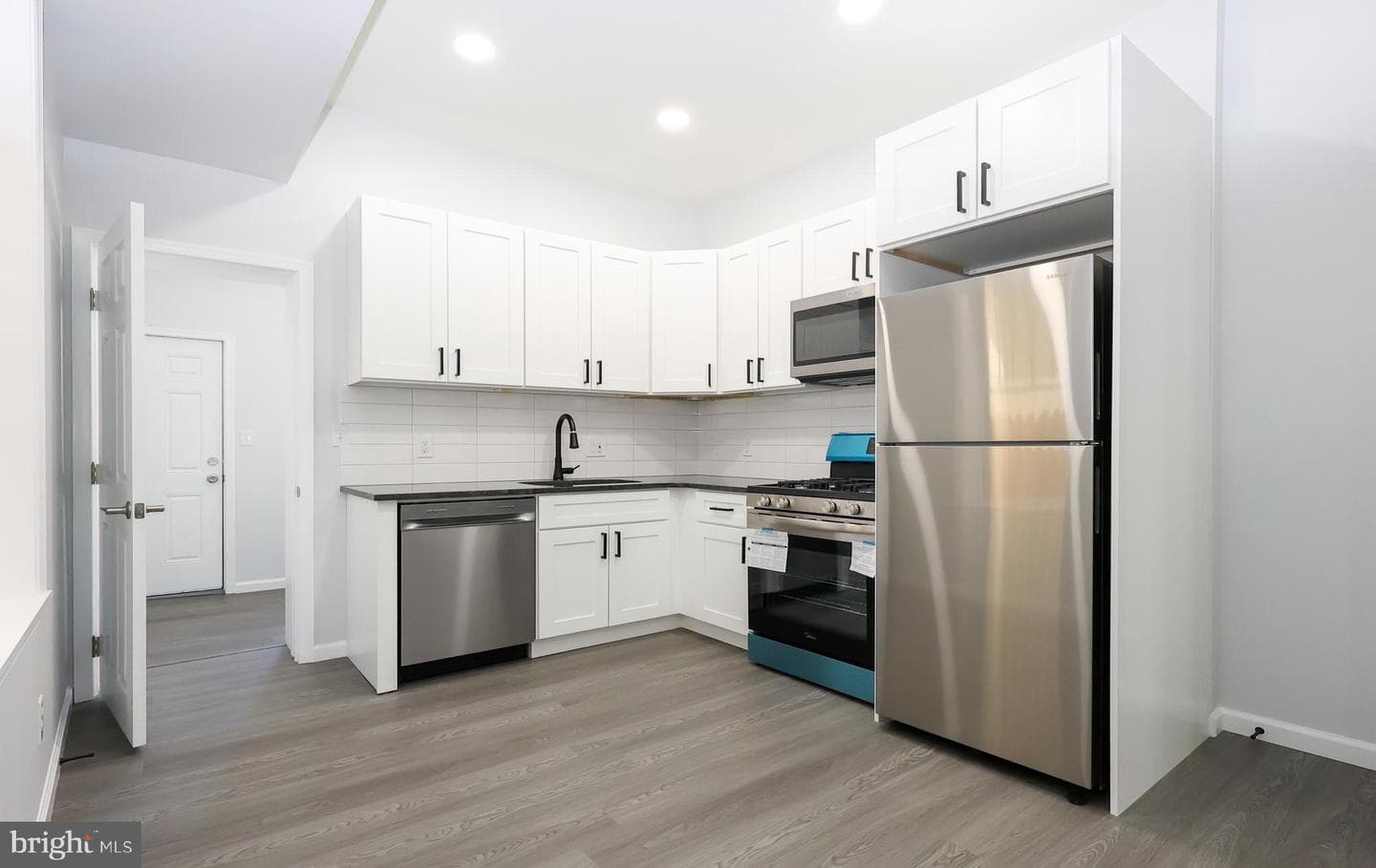 1336 S 29th Street photo 6