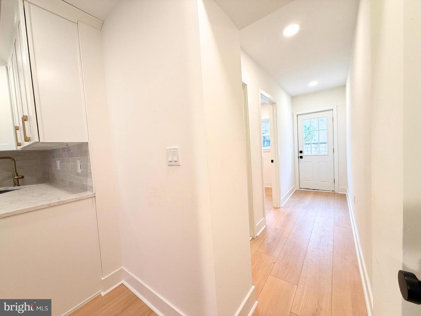 714 Earp Street photo 8