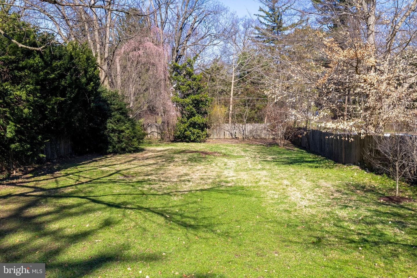 323 E Gowen Avenue photo 40