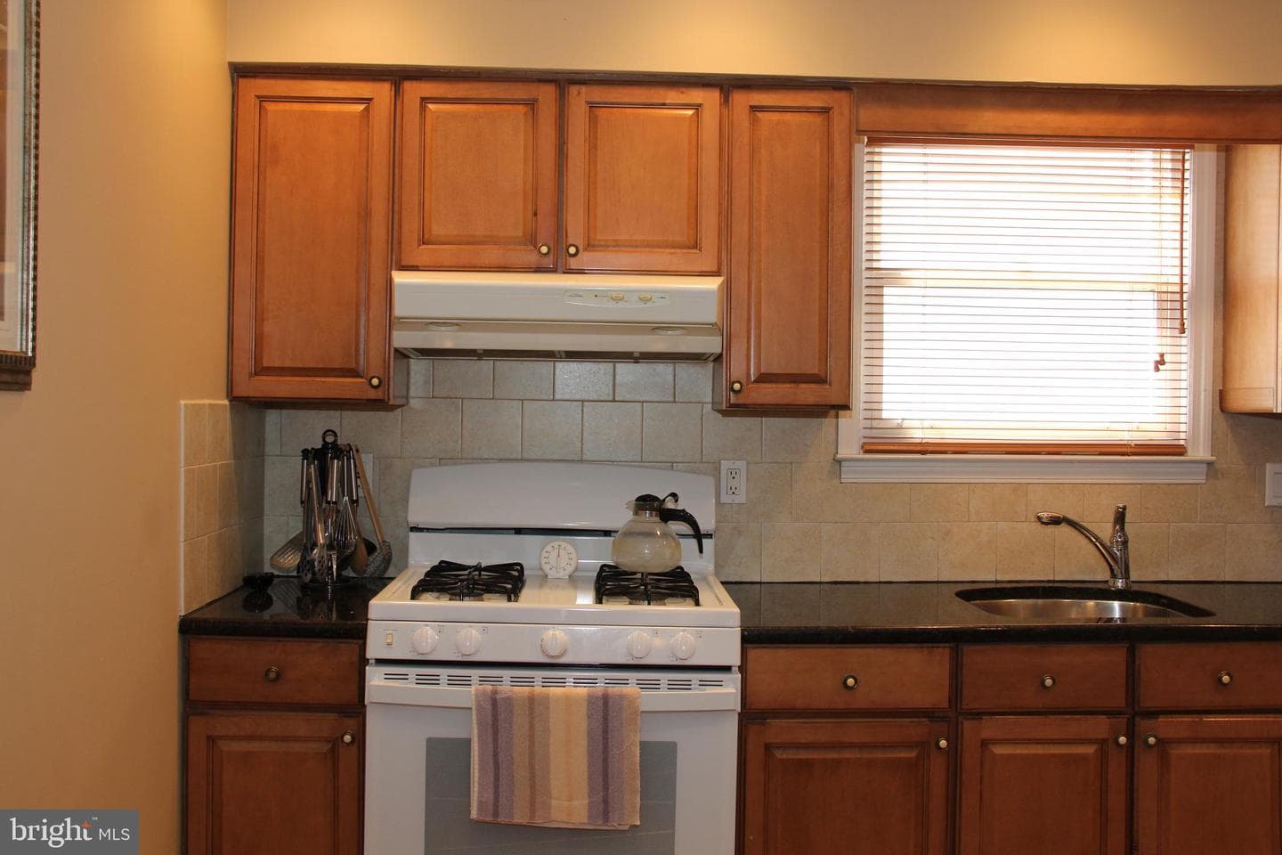 7902 Brous Avenue photo 15