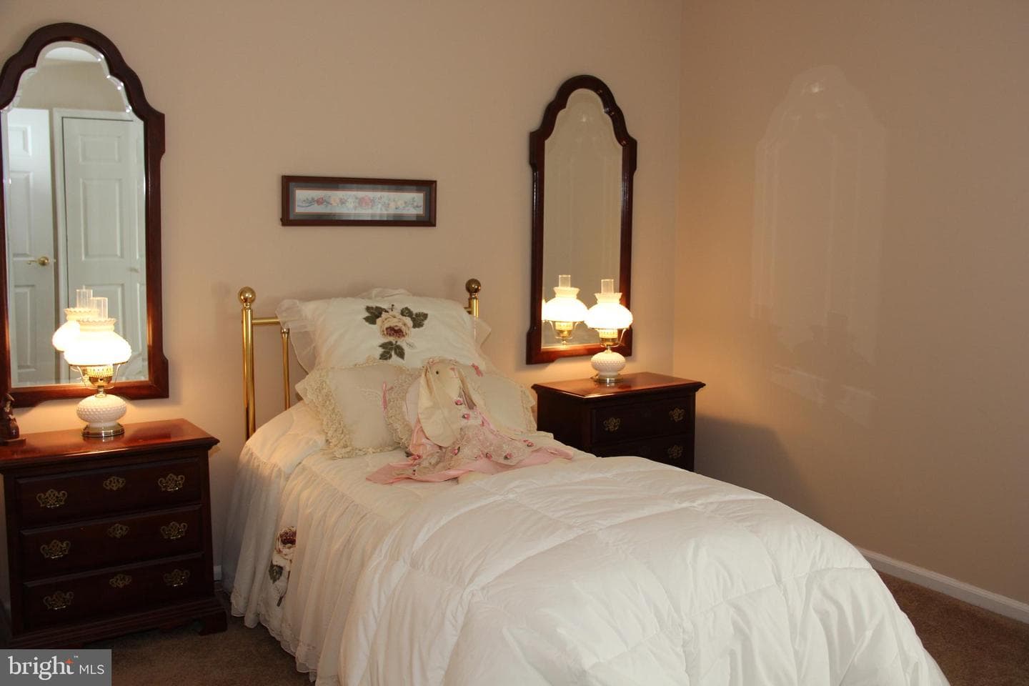 7902 Brous Avenue photo 20