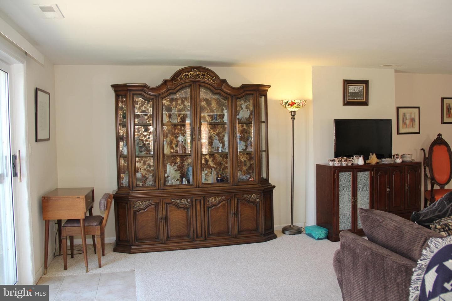 7902 Brous Avenue photo 38