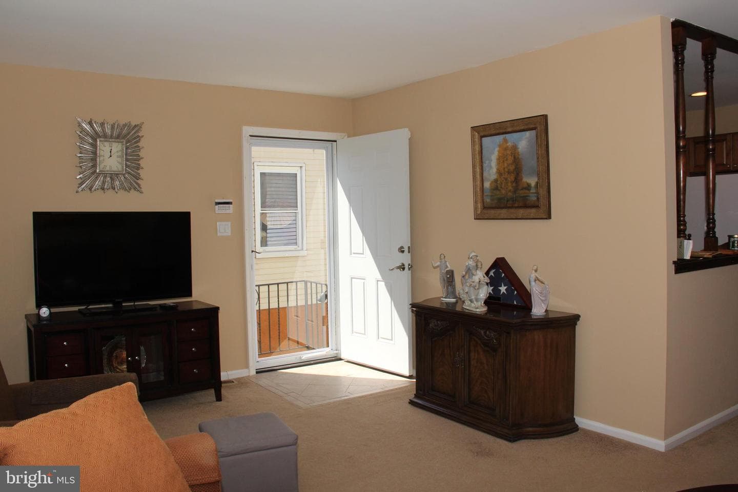 7902 Brous Avenue photo 9