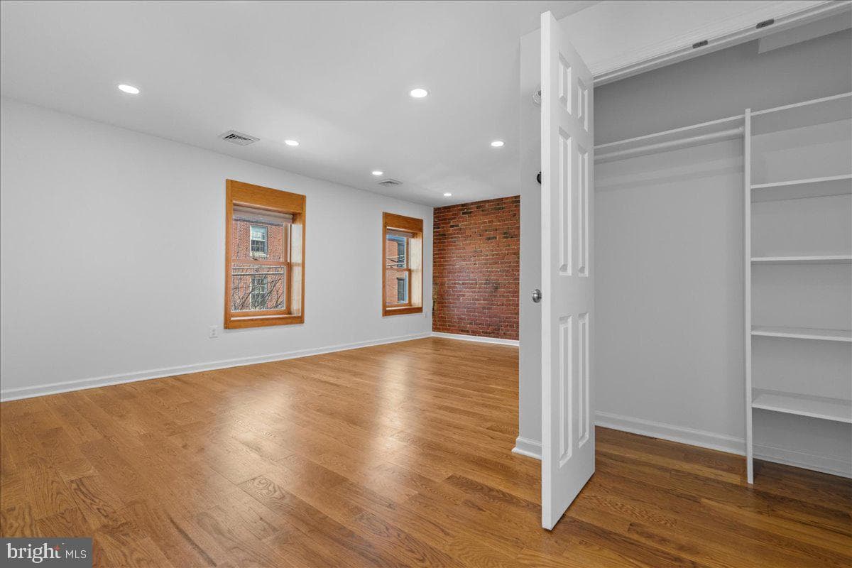314 Fitzwater Street photo 36