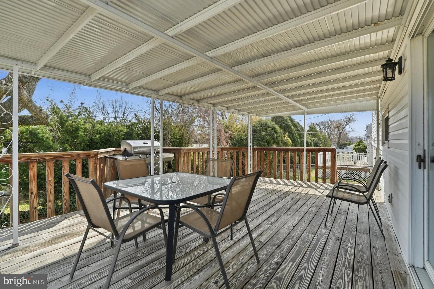 811 Selma Street photo 33