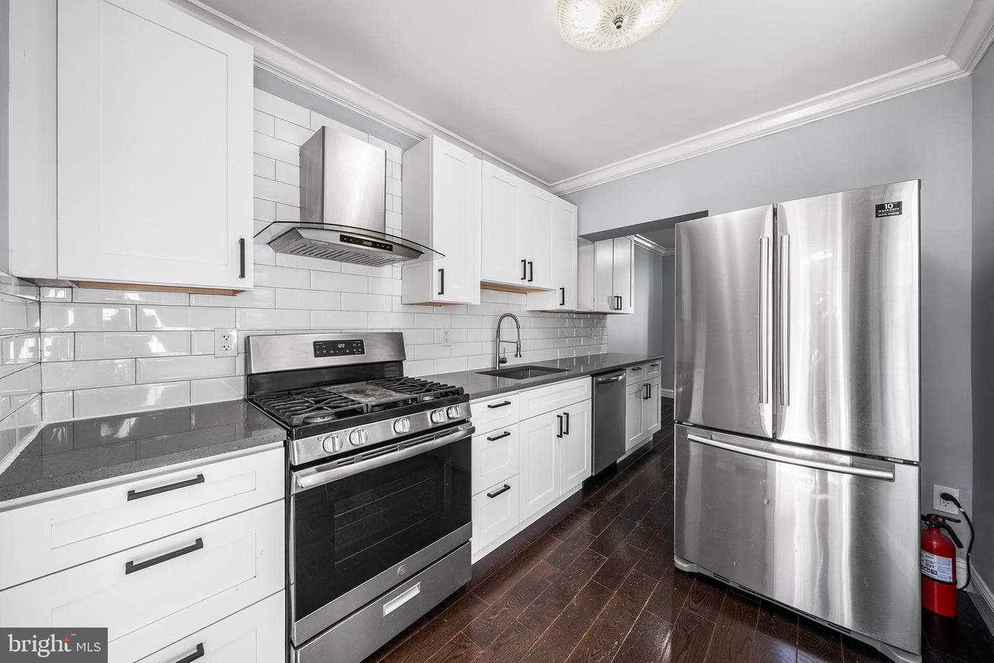 2317 Jasper Street photo 6