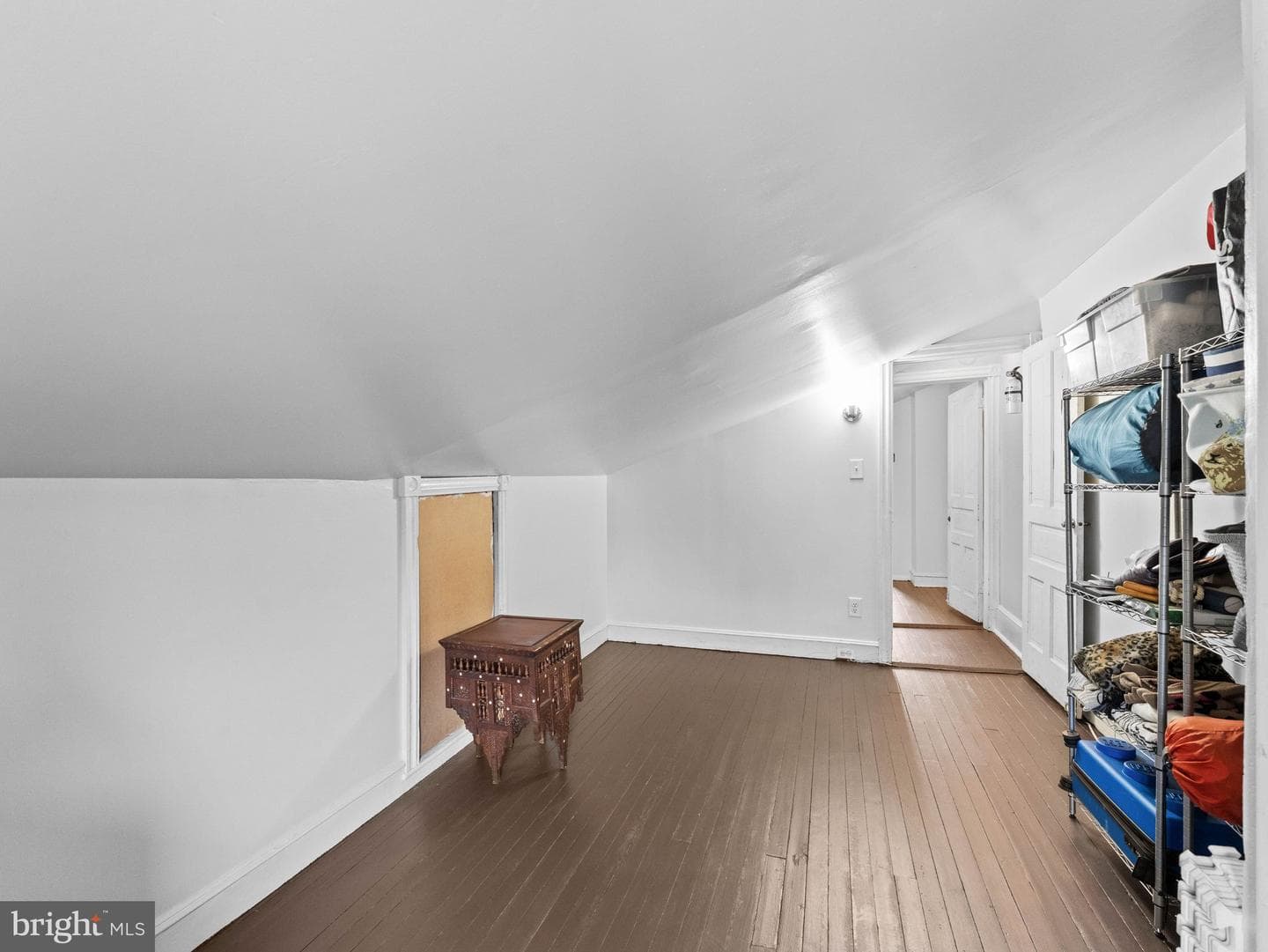 233 E Slocum Street photo 13
