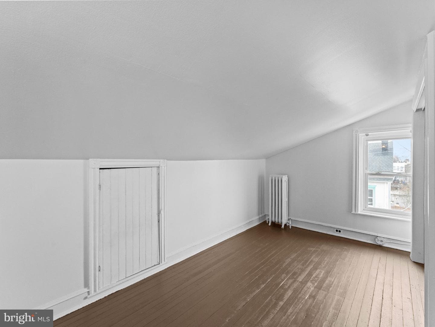 233 E Slocum Street photo 15