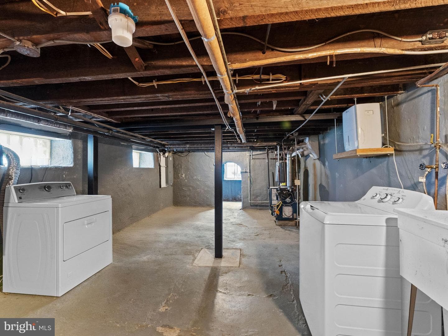 233 E Slocum Street photo 16