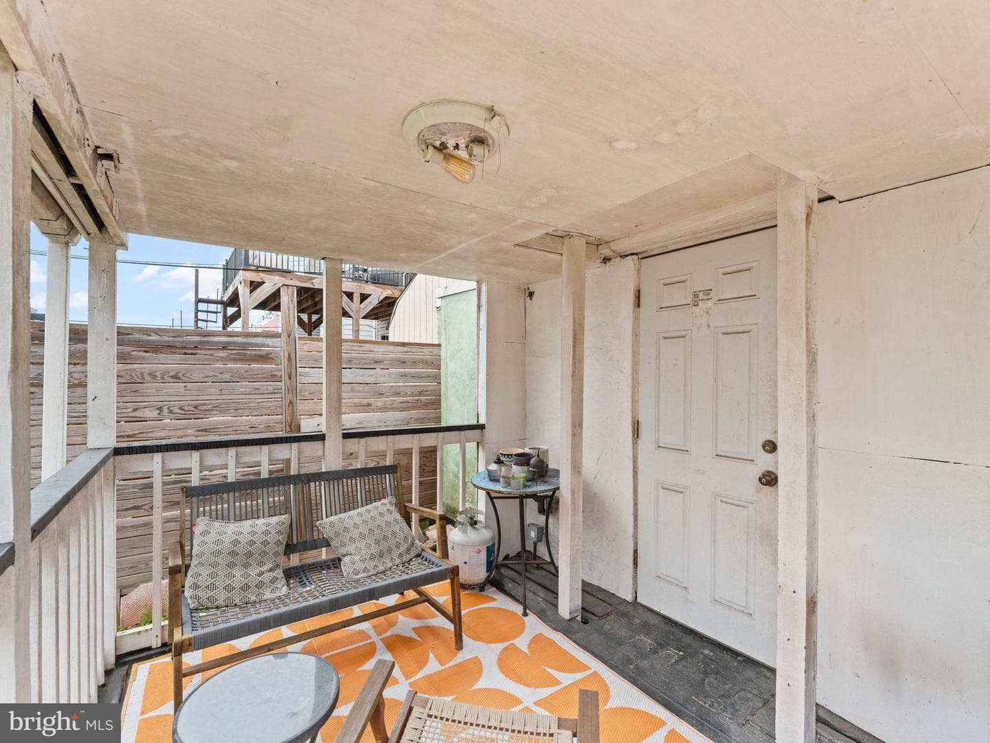 233 E Slocum Street photo 19