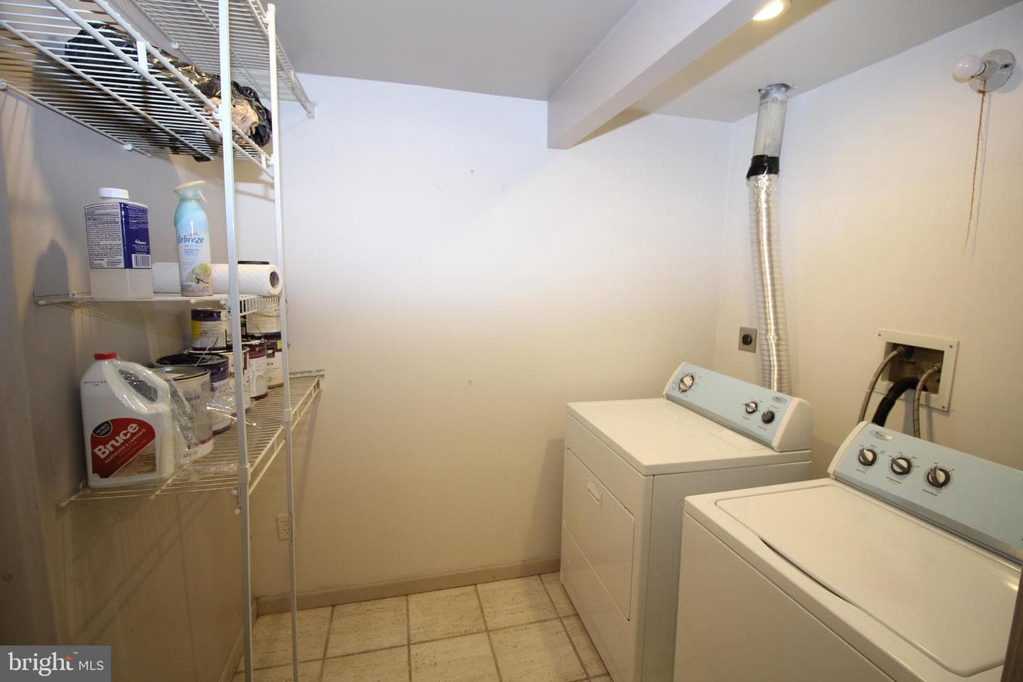 9557 James Street #a photo 11