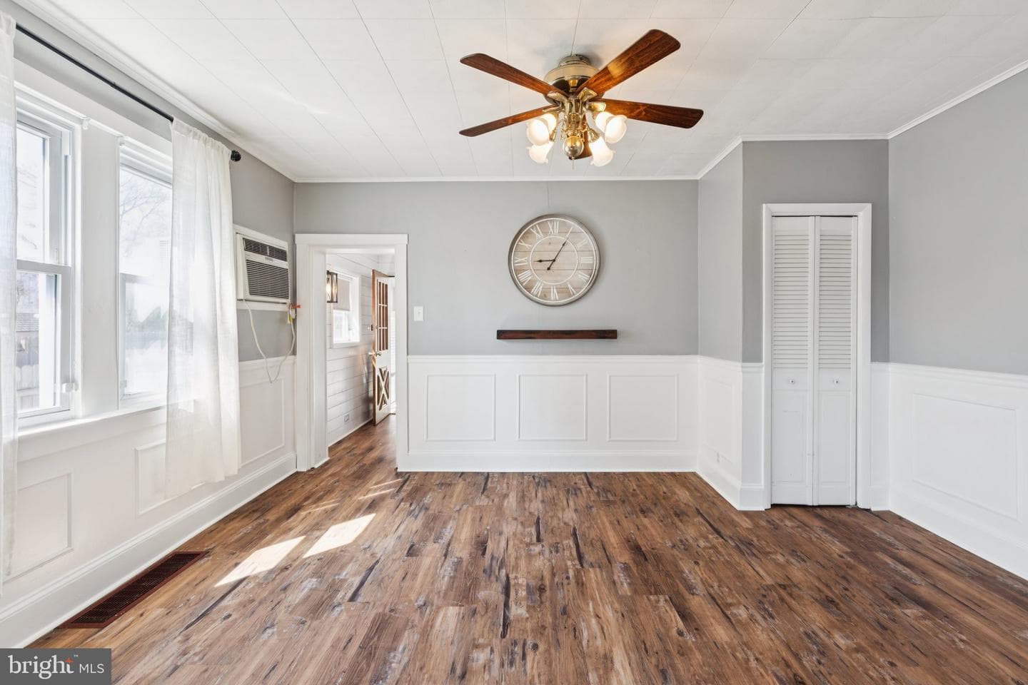 8316 Alicia Street photo 12
