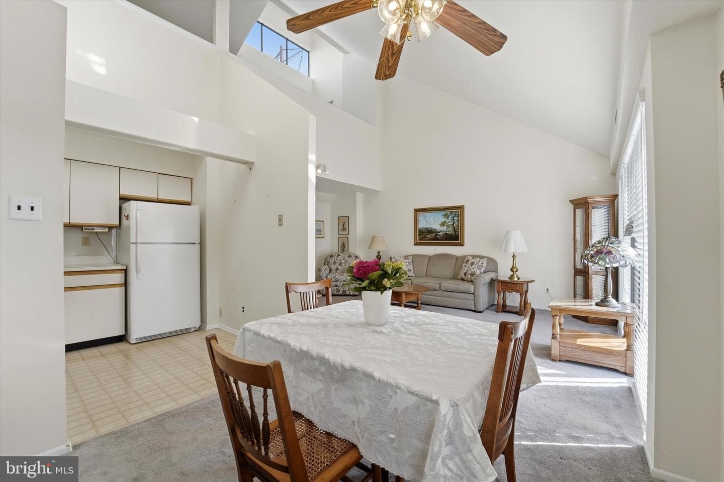 9510 James Street #b photo 3