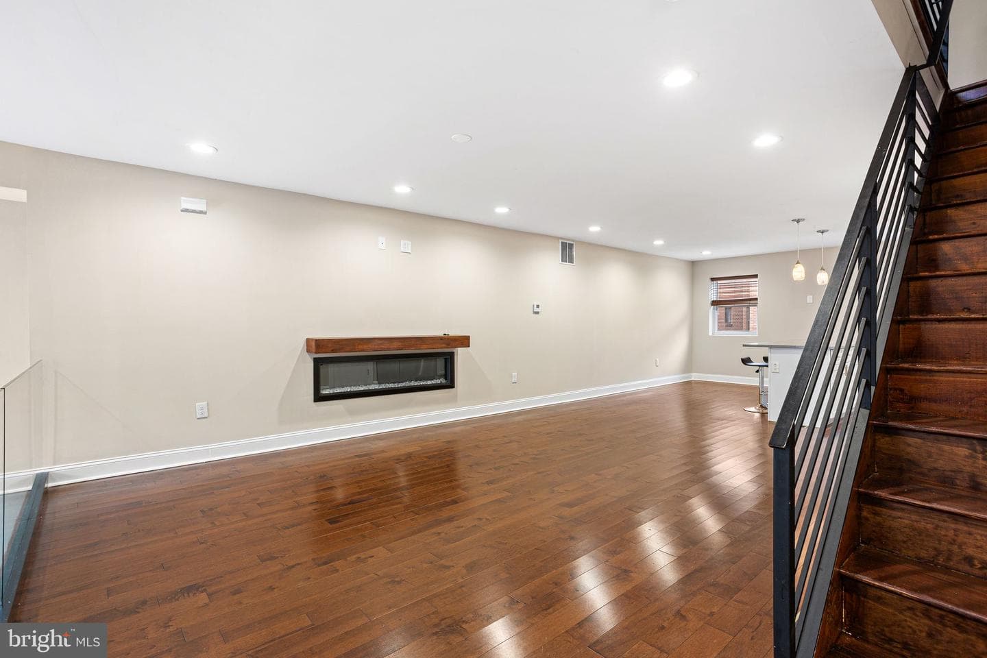6225 Osage Avenue photo 24