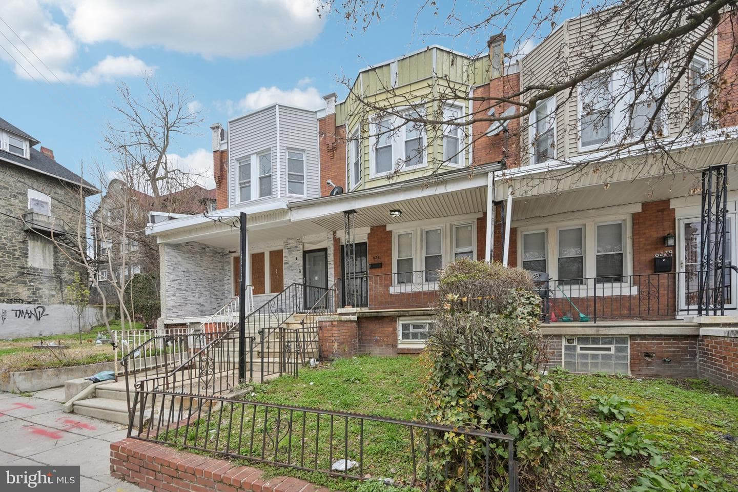 6231 Lansdowne Avenue photo 3