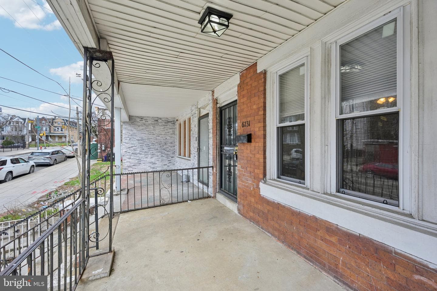 6231 Lansdowne Avenue photo 5