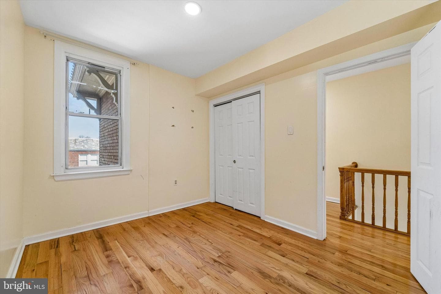 344 E Sheldon Street photo 20