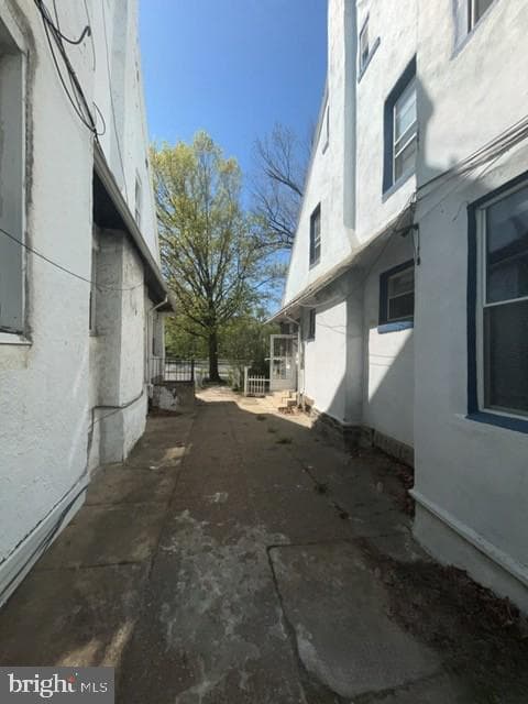 4828 E Roosevelt Blvd photo 6