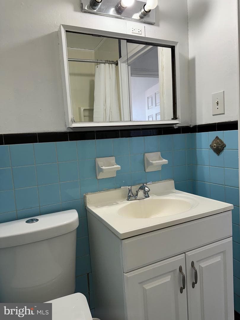 2822 S 64th Street photo 16