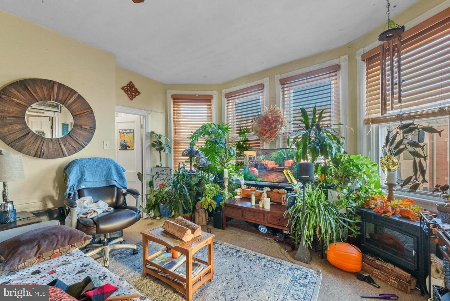 823 Christian Street photo 28