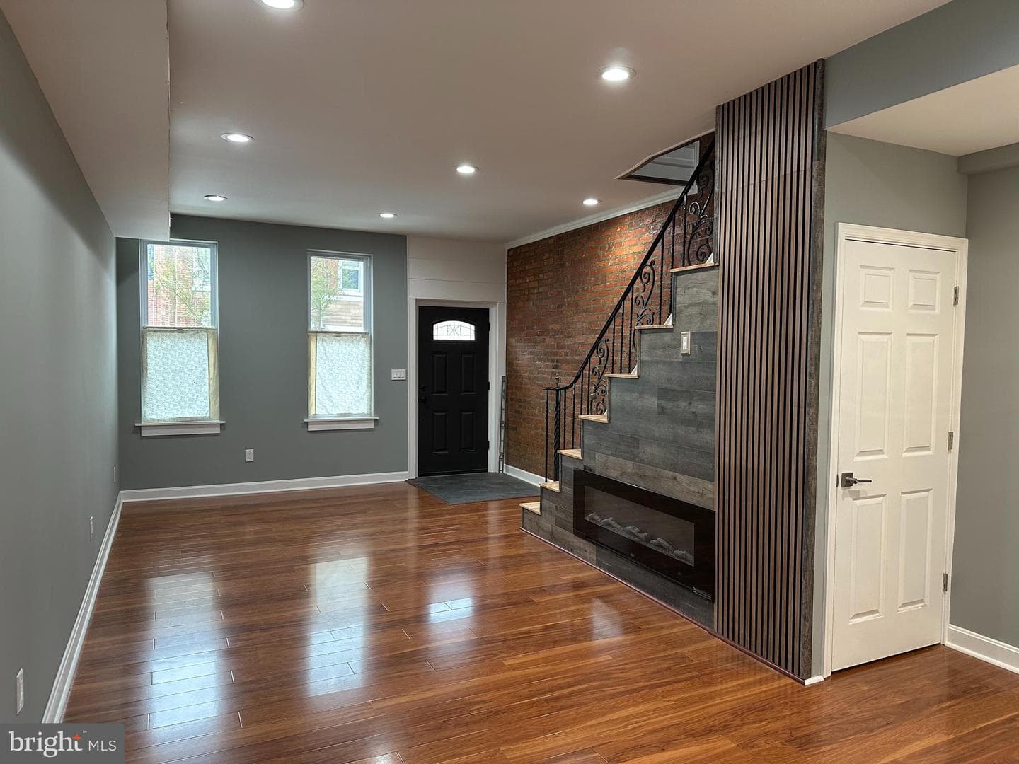 3125 Belgrade Street photo 4