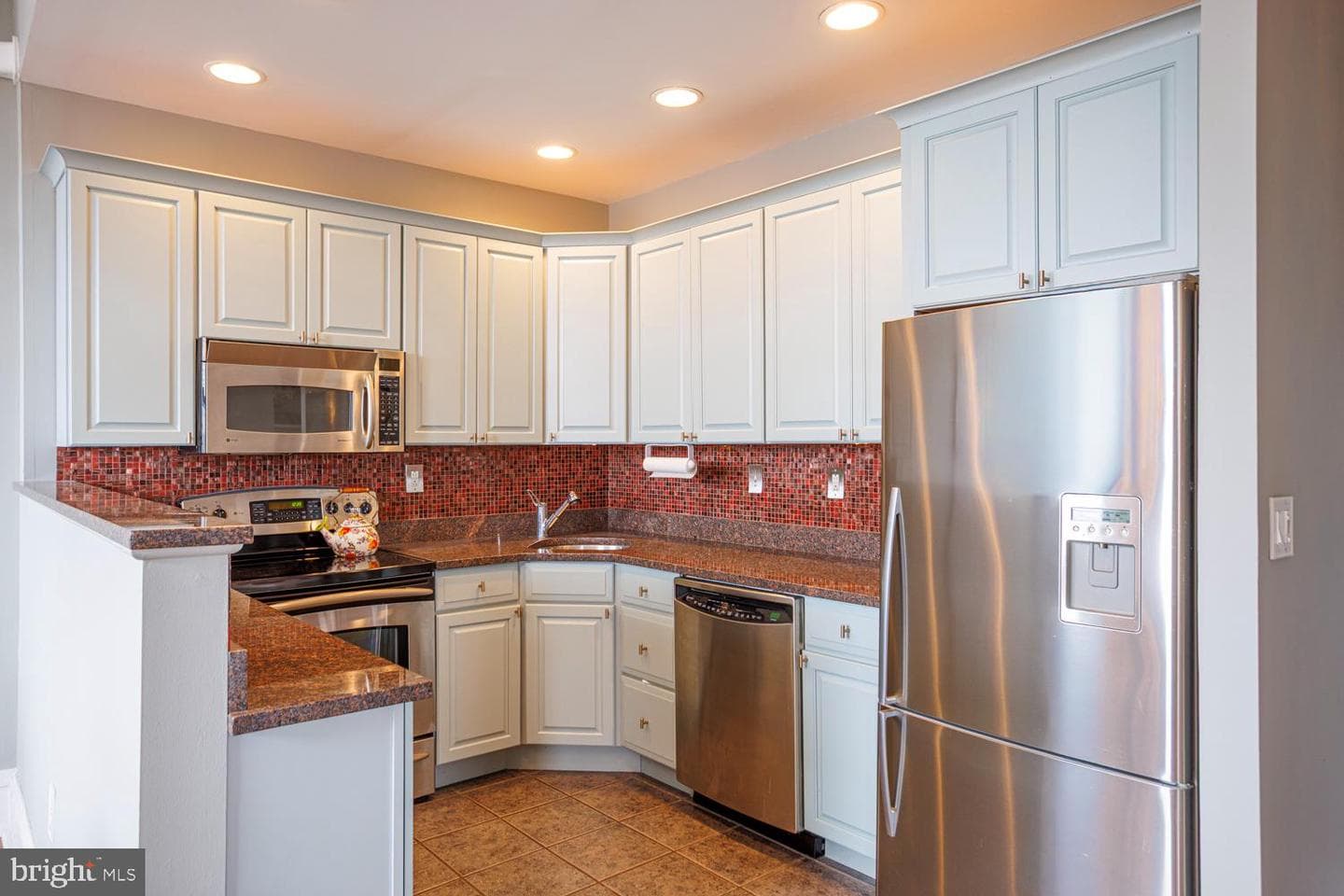 250 S 13th Street #12d photo 8