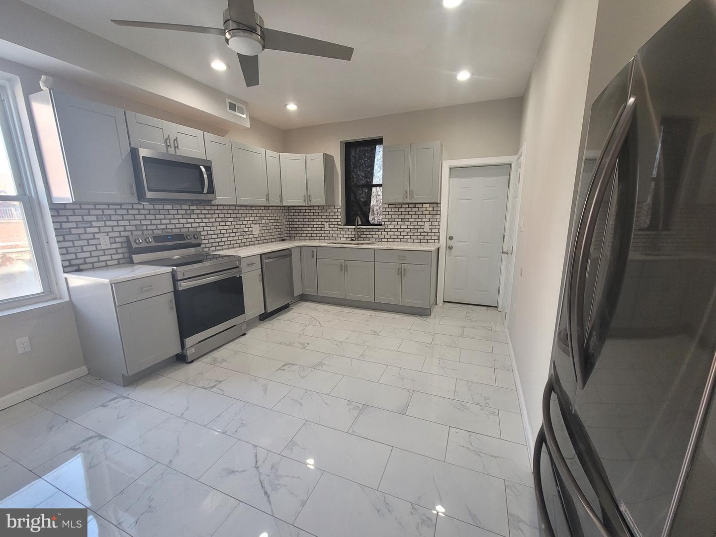 1663 N Redfield Street photo 10