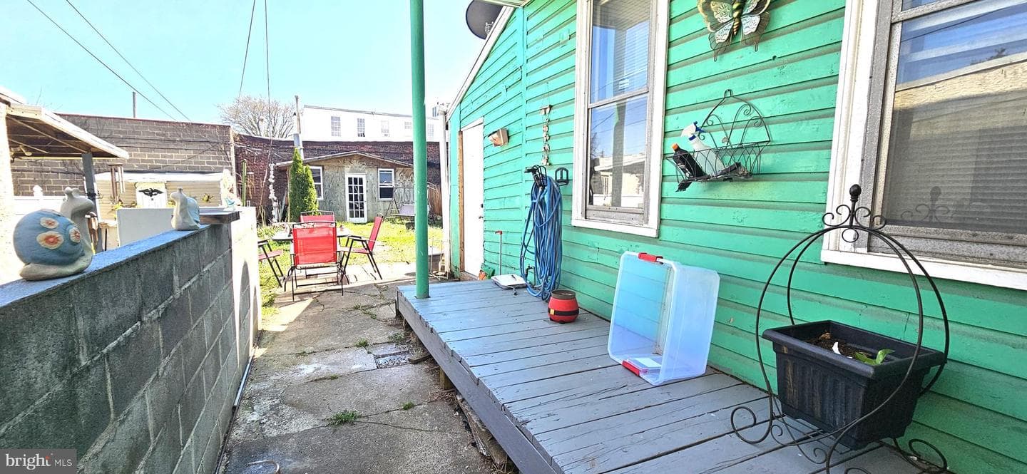 4535 Hedge Street photo 22