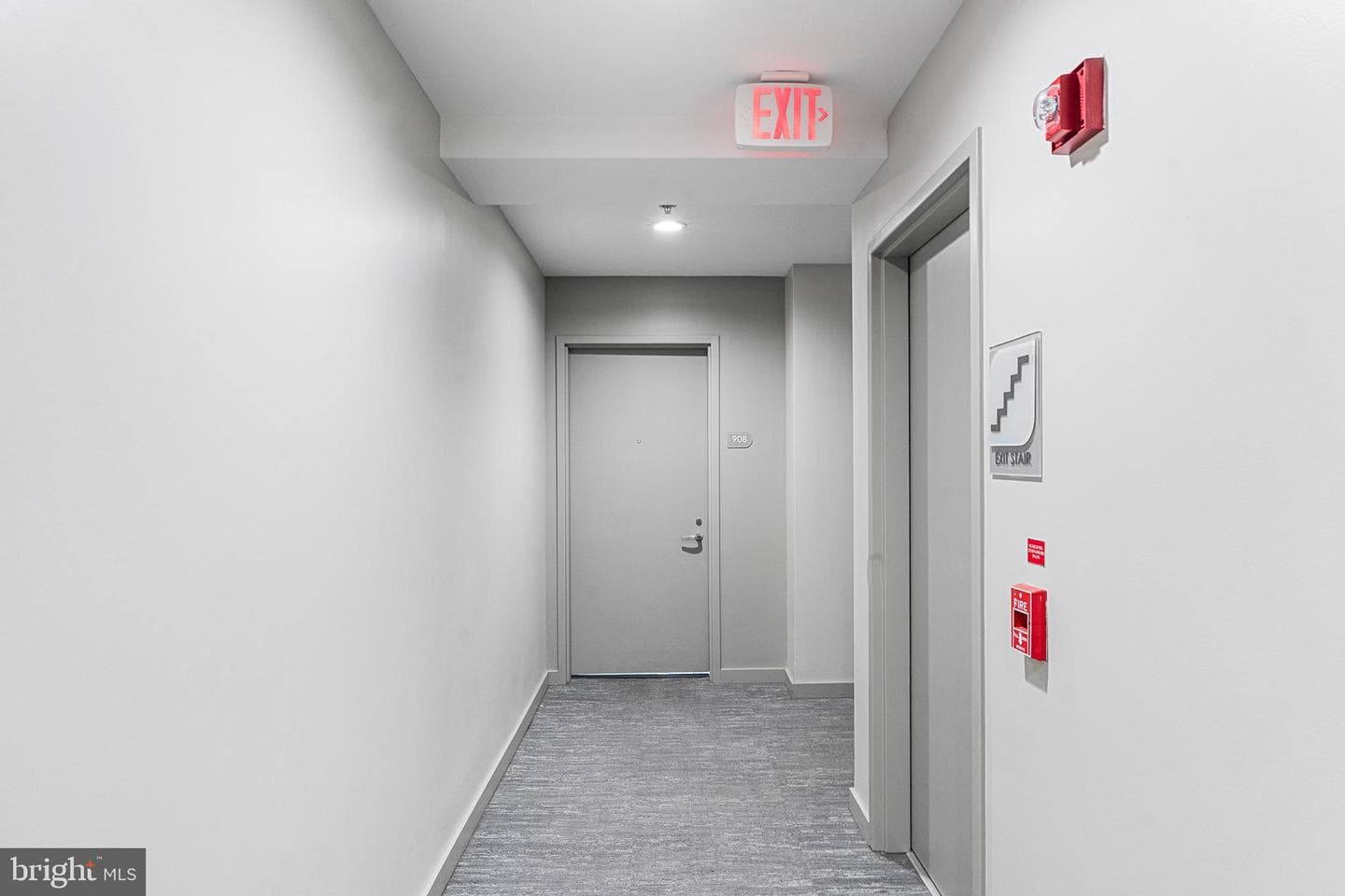 2101 Market Street #908 photo 22
