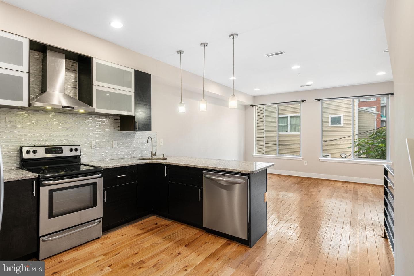 1625 Ogden Street #b photo 3